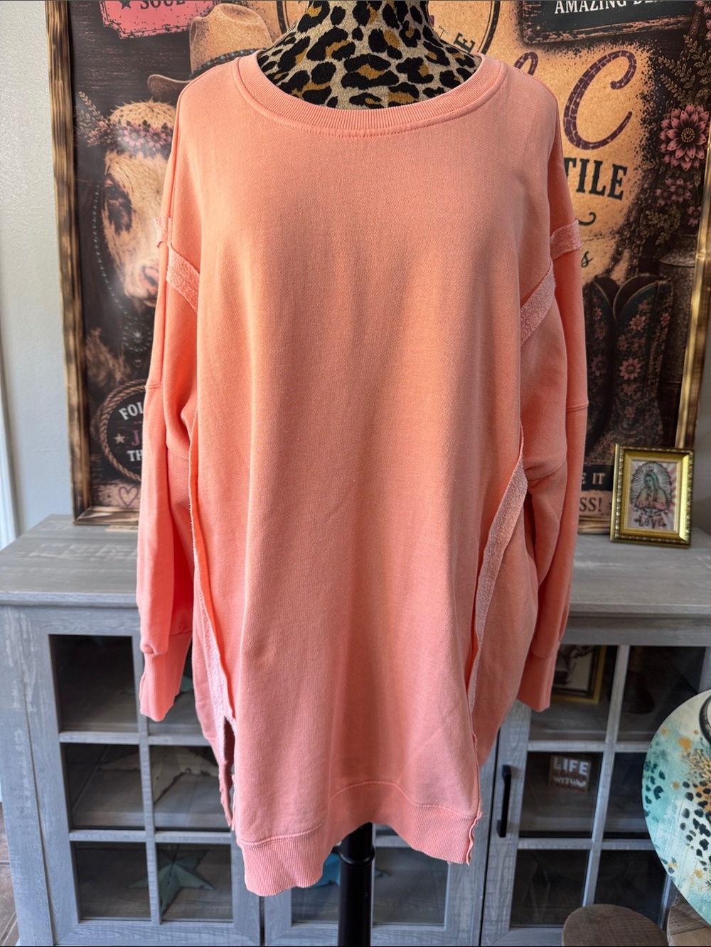 DISCOUNT DIVAS Women’s Lightweight Coral Pink Sweatshirt - Size 1XL